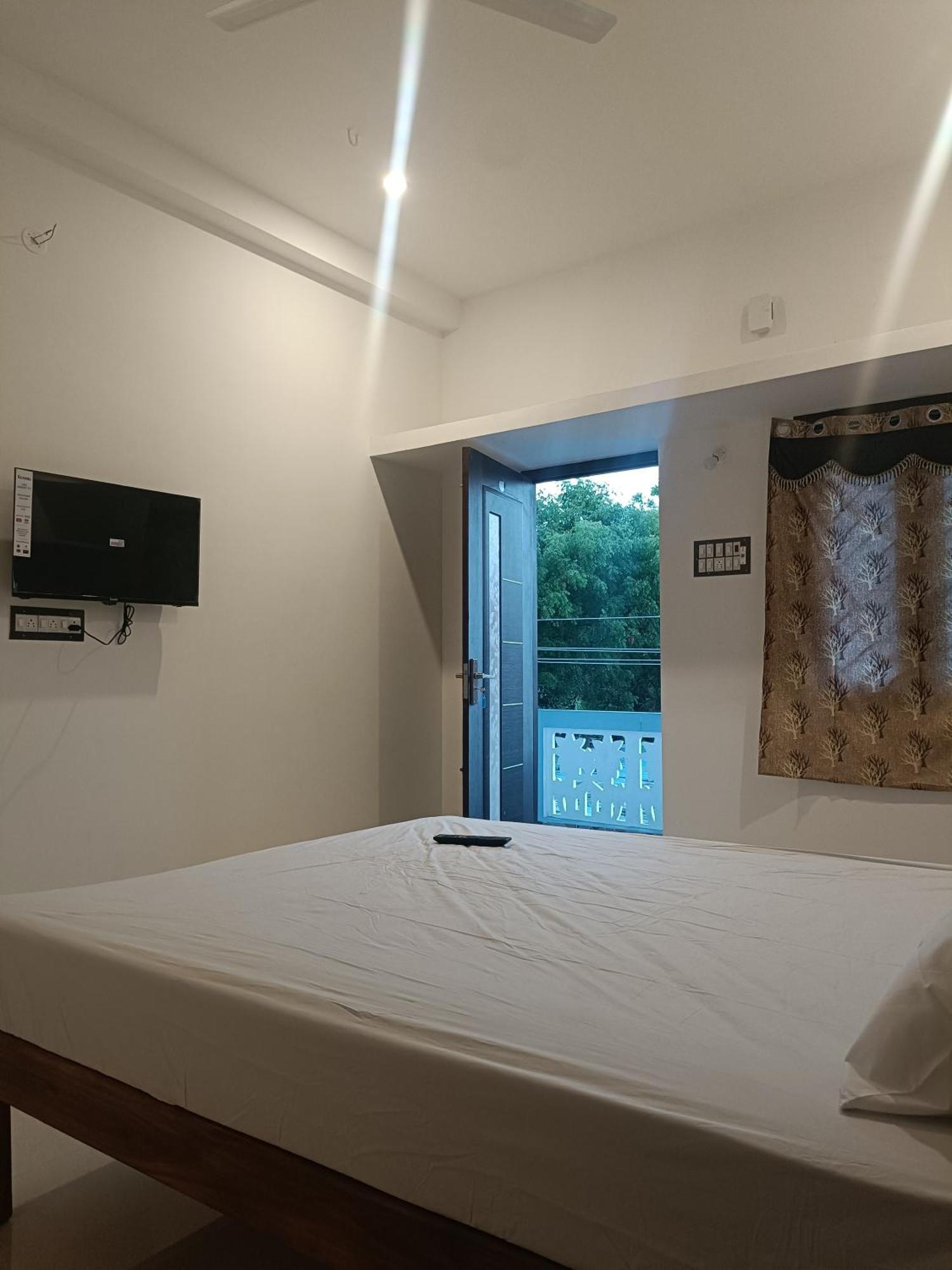 La Starlight Stay Pondicherry Exterior foto